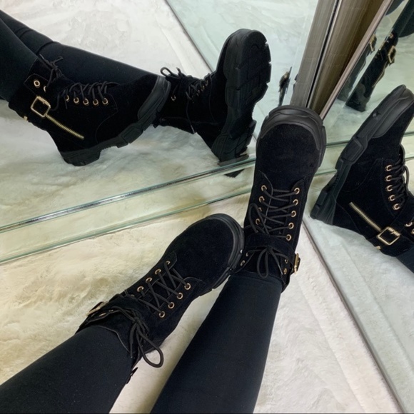 !! RESTOCK ALL SIZES !! Black Zip Up Combat Boots - Picture 4 of 6